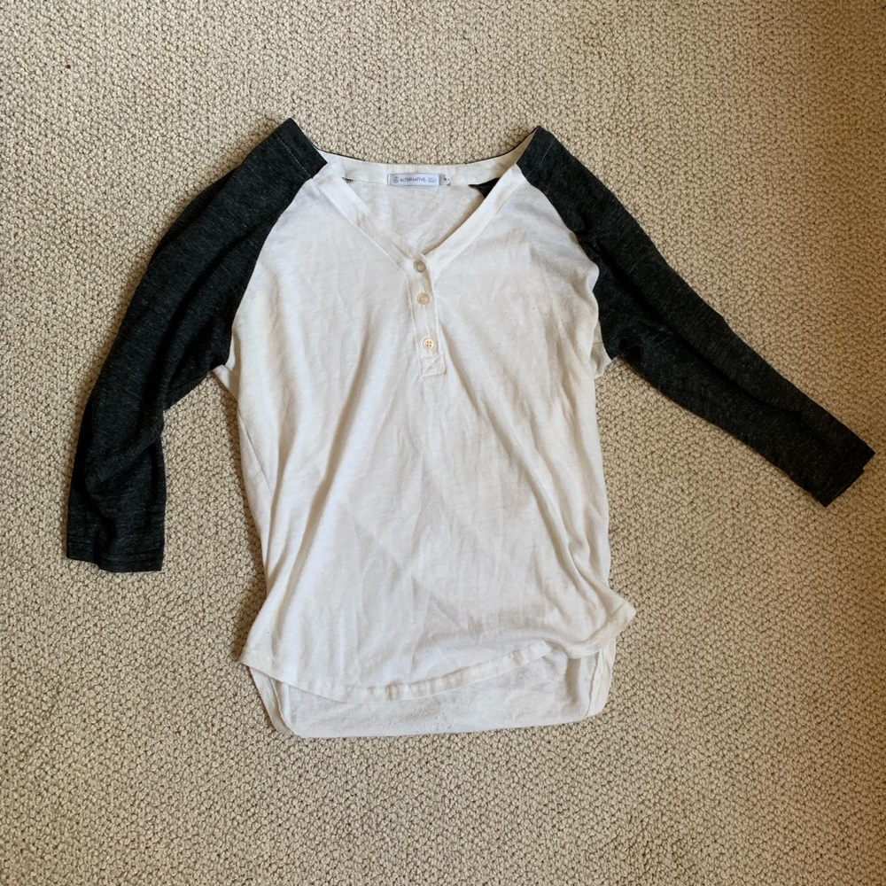 Dark grey and white tee